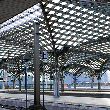 Stylowe krzesła dla kancelarii notarialnej – elegancja i komfort w profesjonalnym otoczeniu